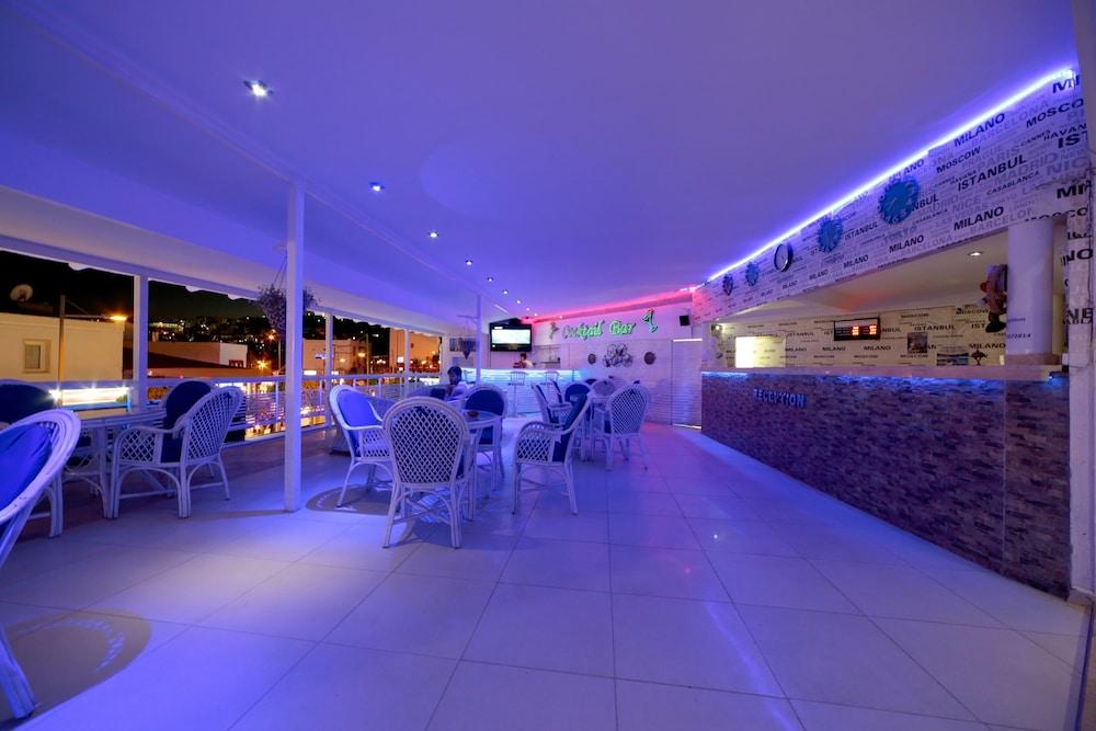 Sky Nova Hotel & Suites Bodrum Eksteriør bilde